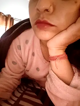 Snapshot of CUTE-PX chatting on February 20, 2026, 4:20 am CUTE-PX online show from February 20, 2026, 4:20 am