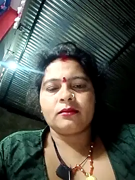 Hot komal1 online show from May 20, 2026, 8:26 pm