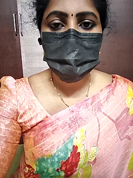 Snapshot of vasundhara26 chatting on February 8, 2026, 9:18 pm vasundhara26 online show from February 8, 2026, 9:18 pm