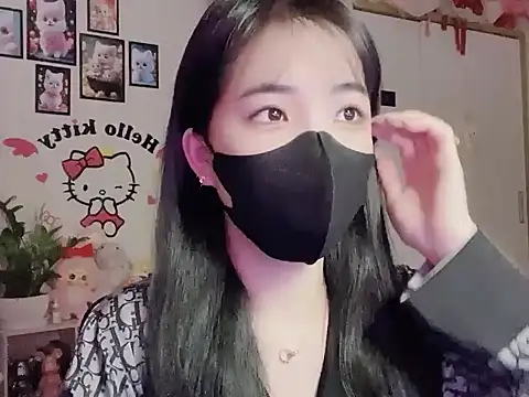 keelinnn19 online show from October 26, 2025, 8:59 pm