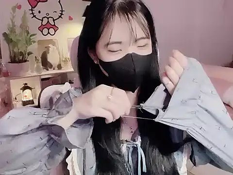 Snapshot of keelinnn19 chatting on February 5, 2026, 3:38 pm keelinnn19 online show from February 5, 2026, 3:38 pm