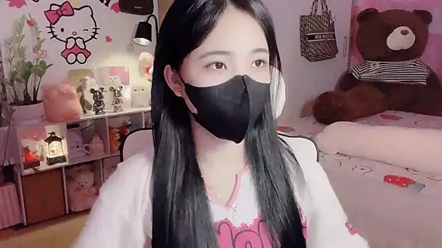 Snapshot of keelinnn19 chatting on March 7, 2026, 7:00 pm keelinnn19 online show from March 7, 2026, 7:00 pm