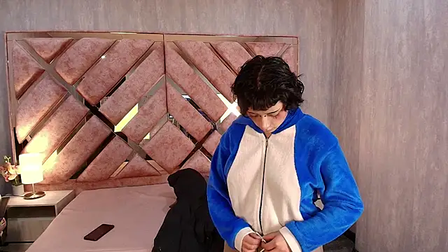 Babyyrasta666 online show from November 18, 2025, 3:01 am