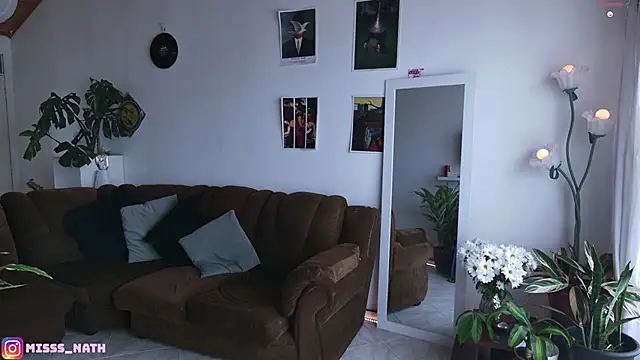 Nathaliakyte online show from October 14, 2025, 8:20 pm