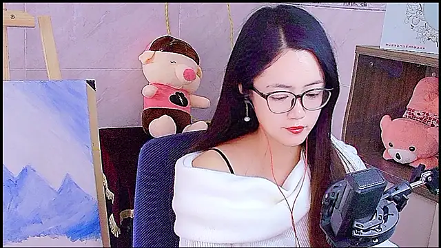 Snapshot of September79 chatting on December 3, 2025, 1:24 am September79 online show from December 3, 2025, 1:24 am