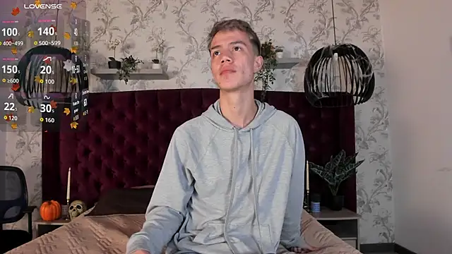 nicktorn online show from October 28, 2025, 12:09 pm