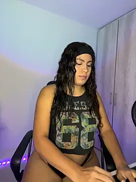 Snapshot of OriannaLuna chatting on September 20, 2025, 2:34 am OriannaLuna online show from September 20, 2025, 2:34 am