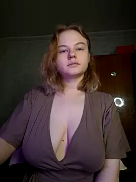 Snapshot of SlipperSherry chatting on November 8, 2025, 12:11 am SlipperSherry online show from November 8, 2025, 12:11 am