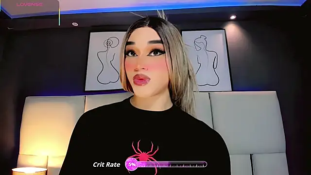 Valeriasmiithh online show from October 19, 2025, 8:20 pm