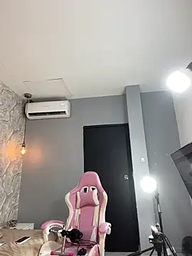 Snapshot of MiaFarkash chatting on February 11, 2026, 7:08 pm MiaFarkash online show from February 11, 2026, 7:08 pm