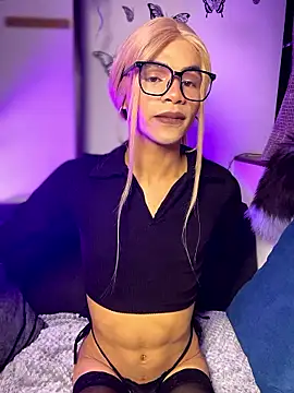 Katy bratz  online show from January 17, 2026, 4:28 am