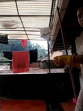 Snapshot of solpeich chatting on October 31, 2025, 3:13 pm solpeich online show from October 31, 2025, 3:13 pm