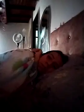 Snapshot of solpeich chatting on November 6, 2025, 1:34 pm solpeich online show from November 6, 2025, 1:34 pm