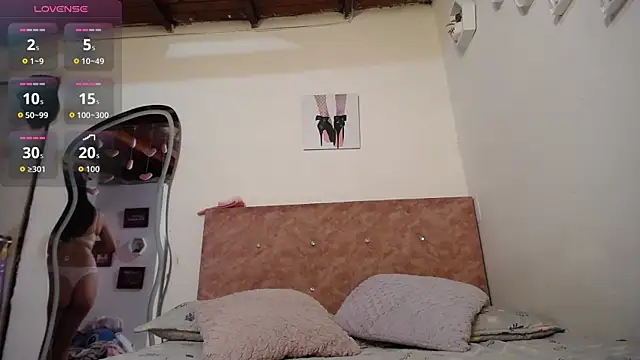 Snapshot of solpeich chatting on November 21, 2025, 3:54 pm solpeich online show from November 21, 2025, 3:54 pm