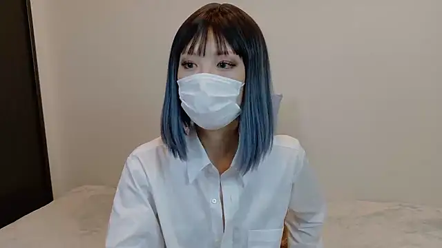 Snapshot of sarina_at chatting on November 7, 2025, 4:23 am sarina at online show from November 7, 2025, 4:23 am