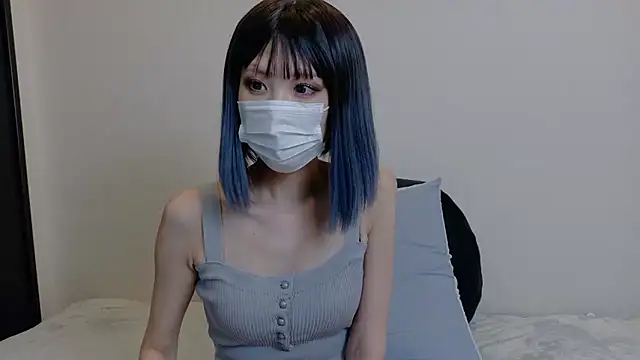 Snapshot of sarina_at chatting on June 14, 2026, 9:22 am sarina at online show from June 14, 2026, 9:22 am