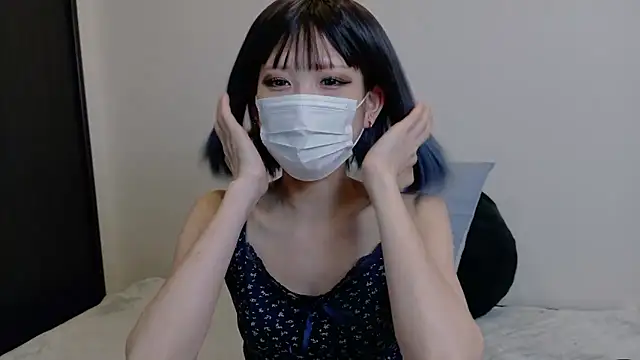 Snapshot of sarina_at chatting on June 16, 2026, 4:26 am sarina at online show from June 16, 2026, 4:26 am