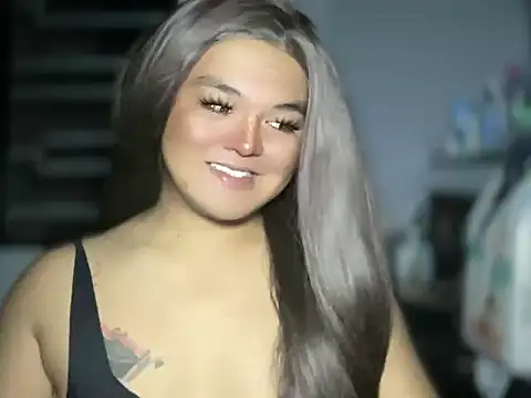 Holygoddessanitaxx online show from November 2, 2025, 10:39 am