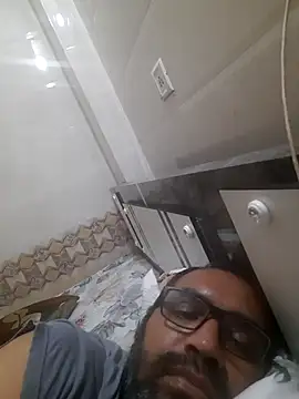 Snapshot of Hot-boy077 chatting on September 14, 2025, 2:27 pm Hot-boy077 online show from September 14, 2025, 2:27 pm