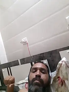 Snapshot of Hot-boy077 chatting on September 19, 2025, 2:40 pm Hot-boy077 online show from September 19, 2025, 2:40 pm