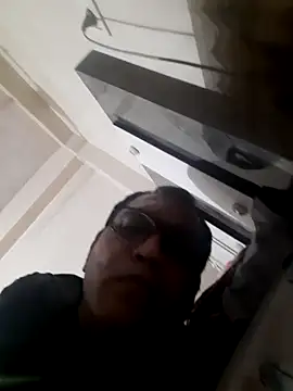 Snapshot of Hot-boy077 chatting on October 5, 2025, 7:01 pm Hot-boy077 online show from October 5, 2025, 7:01 pm