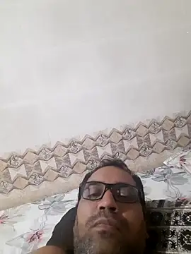 Snapshot of Hot-boy077 chatting on October 18, 2025, 7:09 am Hot-boy077 online show from October 18, 2025, 7:09 am