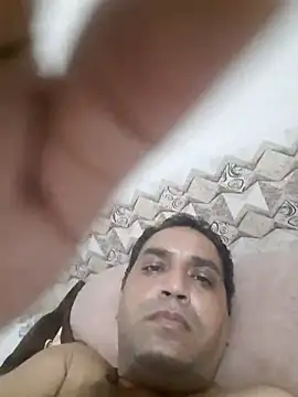 Snapshot of Hot-boy077 chatting on November 3, 2025, 3:30 am Hot-boy077 online show from November 3, 2025, 3:30 am