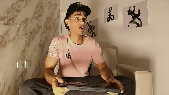 Snapshot of nathan_shimmer chatting on November 16, 2025, 1:17 pm nathan shimmer online show from November 16, 2025, 1:17 pm