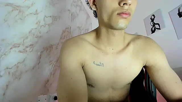 Snapshot of nathan_shimmer chatting on November 24, 2025, 1:44 pm nathan shimmer online show from November 24, 2025, 1:44 pm