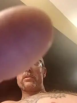 Billyschxh online show from November 1, 2025, 5:20 am