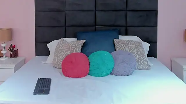 Abby-campbel online show from December 18, 2025, 9:10 pm