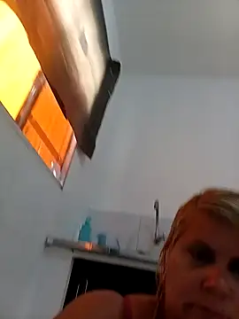 flavinhasensual online show from November 30, 2025, 2:10 pm