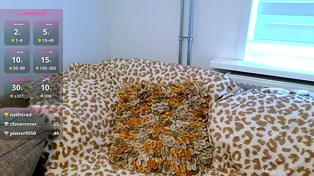 Stellapower online show from November 2, 2025, 1:57 pm