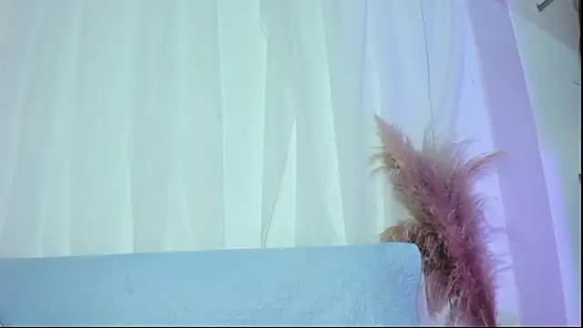 Snapshot of Star_party66 chatting on December 5, 2025, 2:09 am Star party66 online show from December 5, 2025, 2:09 am