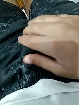 Snapshot of young18indian chatting on April 4, 2026, 8:12 am young18indian online show from April 4, 2026, 8:12 am