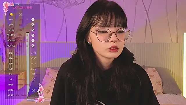 Misa Perfect online show from September 9, 2025, 11:54 am