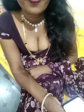 Snapshot of Swapna_kannada chatting on September 18, 2025, 5:31 am Swapna kannada online show from September 18, 2025, 5:31 am