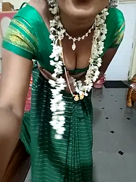 Snapshot of Swapna_kannada chatting on October 9, 2025, 3:26 am Swapna kannada online show from October 9, 2025, 3:26 am