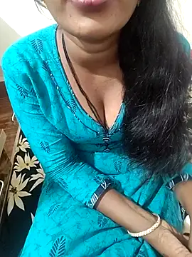 Snapshot of Swapna_kannada chatting on October 10, 2025, 10:25 am Swapna kannada online show from October 10, 2025, 10:25 am