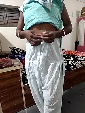 Snapshot of Swapna_kannada chatting on October 16, 2025, 12:39 pm Swapna kannada online show from October 16, 2025, 12:39 pm