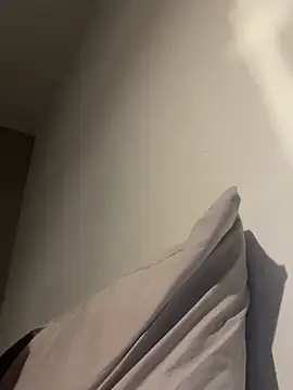 LollyLove  online show from April 12, 2026, 7:08 pm