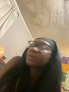 HennessyBaby21 online show from June 8, 2026, 6:47 am