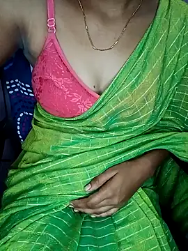 Snapshot of Nidhi_lovely chatting on March 6, 2026, 2:41 am Nidhi lovely online show from March 6, 2026, 2:41 am