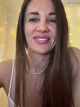 LucieMack online show from May 16, 2026, 10:36 am
