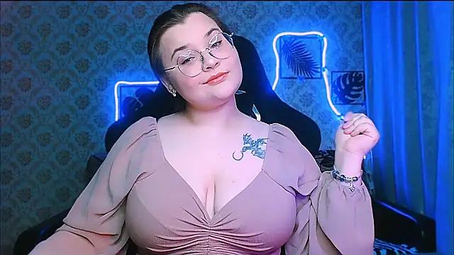 Snapshot of InLoveWithLife26 chatting on February 14, 2026, 8:05 pm InLoveWithLife26 online show from February 14, 2026, 8:05 pm