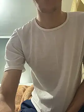 Snapshot of HitShelf chatting on December 22, 2025, 1:08 pm HitShelf online show from December 22, 2025, 1:08 pm