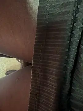 HiddenHoneyLDN online show from November 25, 2025, 10:26 am