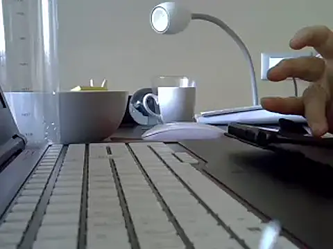 ITALIANASISIXX online show from January 21, 2025, 11:24 am