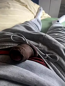 andrey1887 online show from October 28, 2025, 1:03 pm