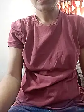 Snapshot of Ruhi_07 chatting on October 4, 2025, 4:32 am Ruhi 07 online show from October 4, 2025, 4:32 am